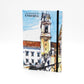 Bloco de Notas A5, com folhas lisas e uma belíssima ilustração da Torre da Universidade de Coimbra, criada pelo artista Pedro Alves.